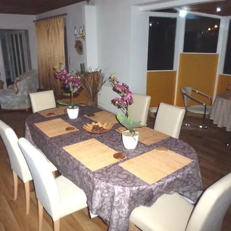 Alexorella Apartment