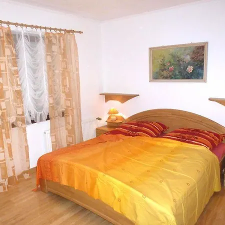 Alexorella Apartment *